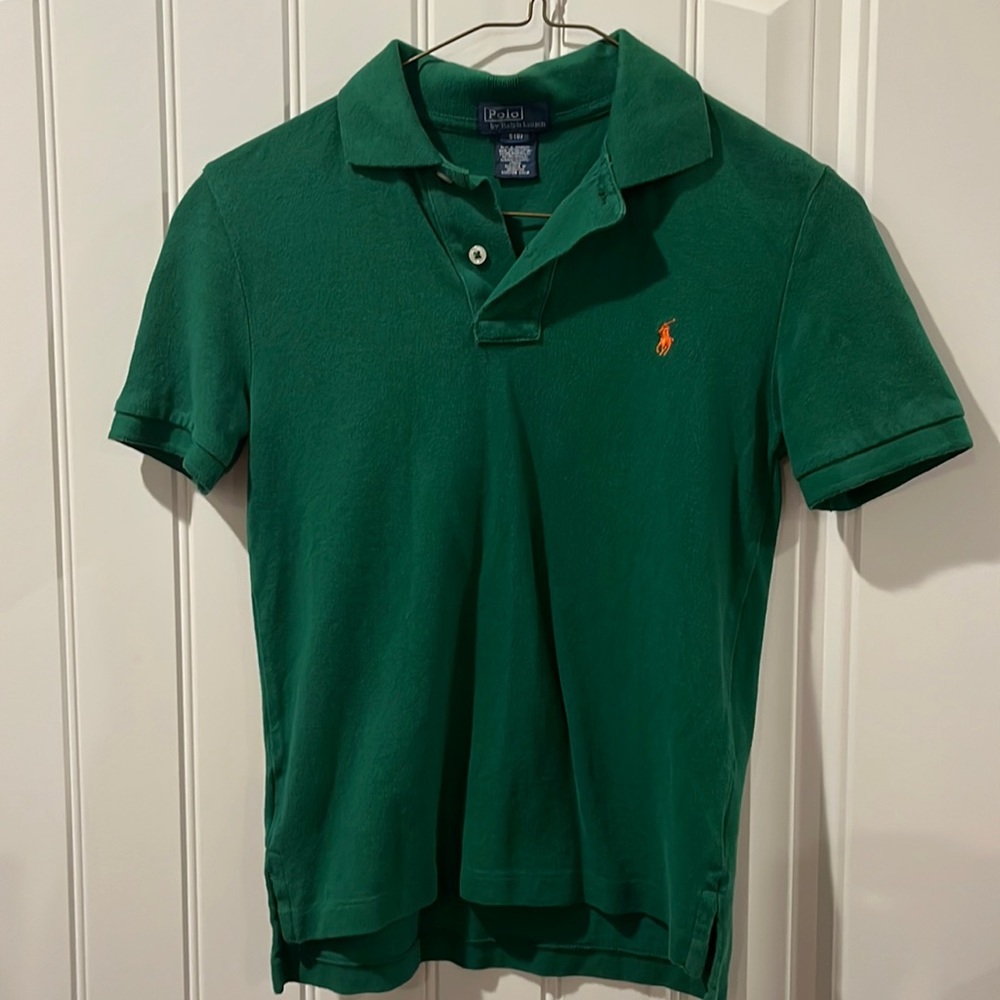 Boys green Polo size small (8)